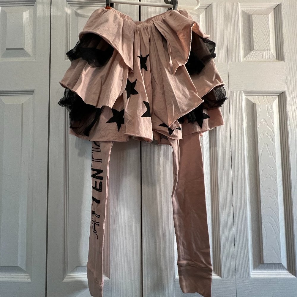nununu attention leggings skirt Powder Pink Size 10-12 youth - Never Worn